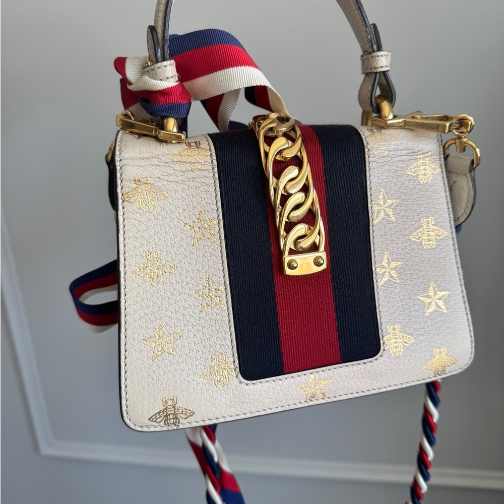 Gucci Web Sylvie Crossbody Bag with Striped Strap, bow and leather strep - Picture 3 of 8